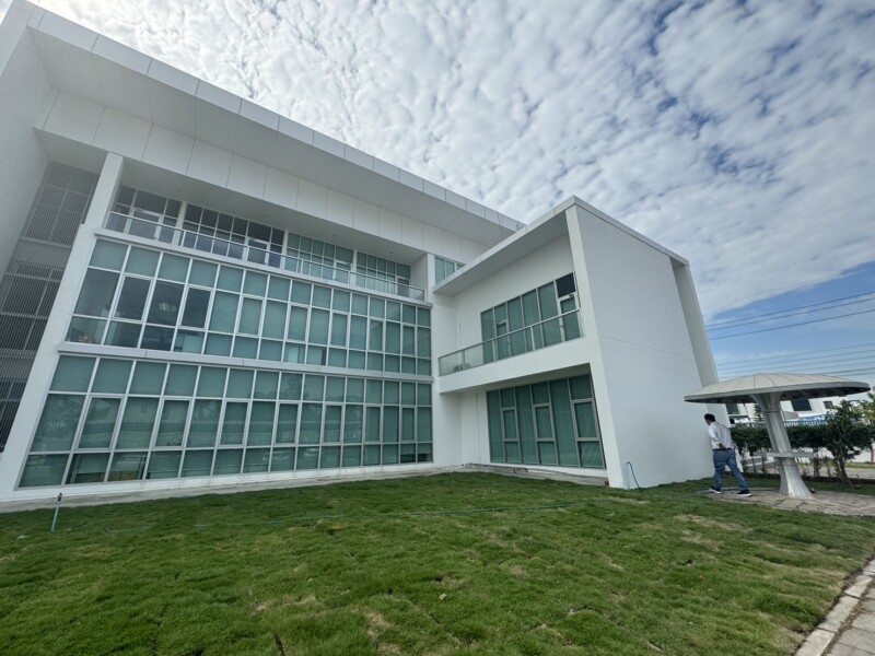 งานทาสีอาคารสำนักงาน (Office Building Painting) 5 S 12247108 0